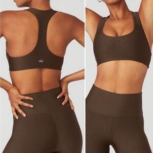 Alo Airlift Advantage Racerback Bra in Espresso